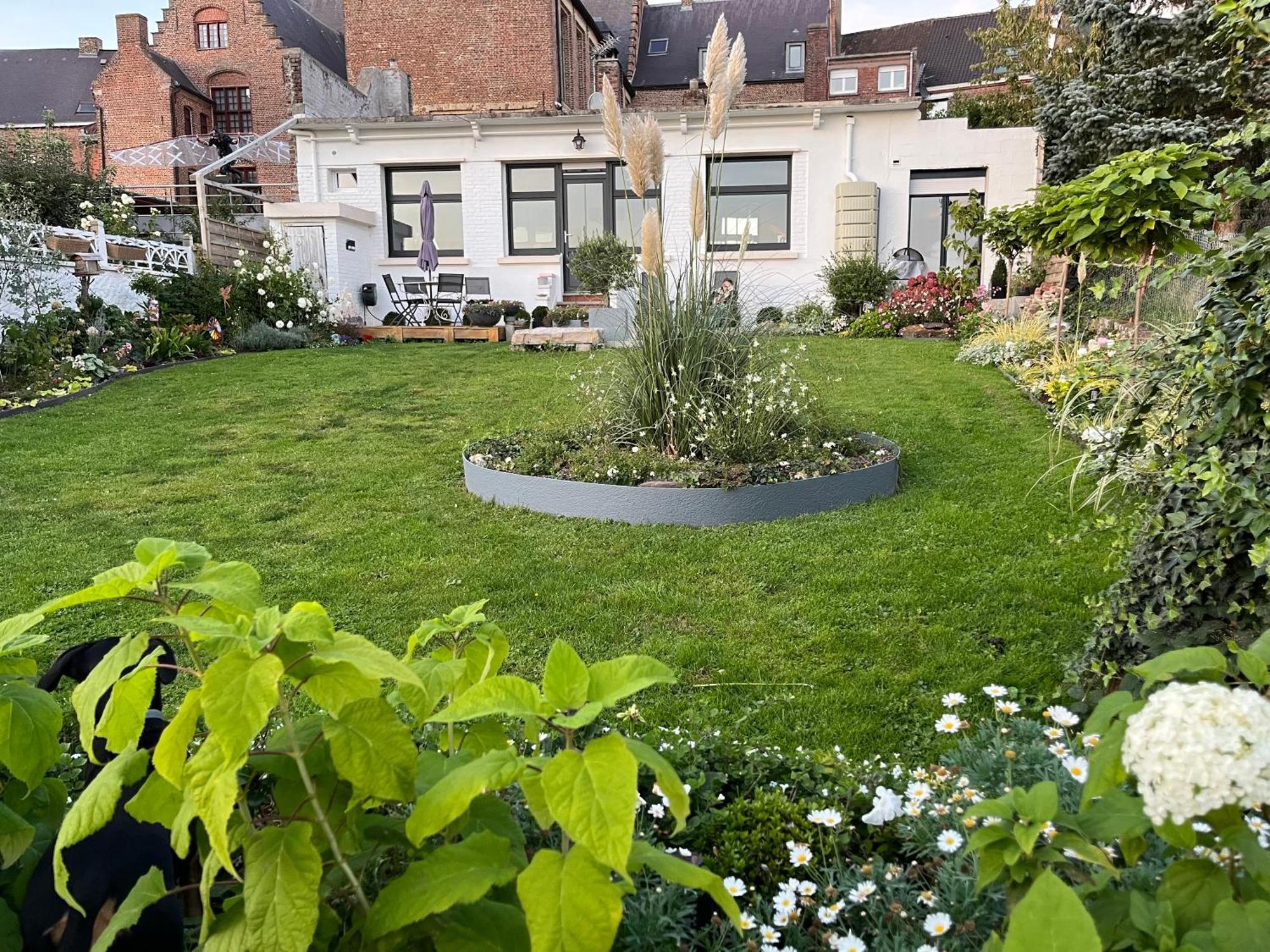 Le Petit Paradis Cassel Exterior photo