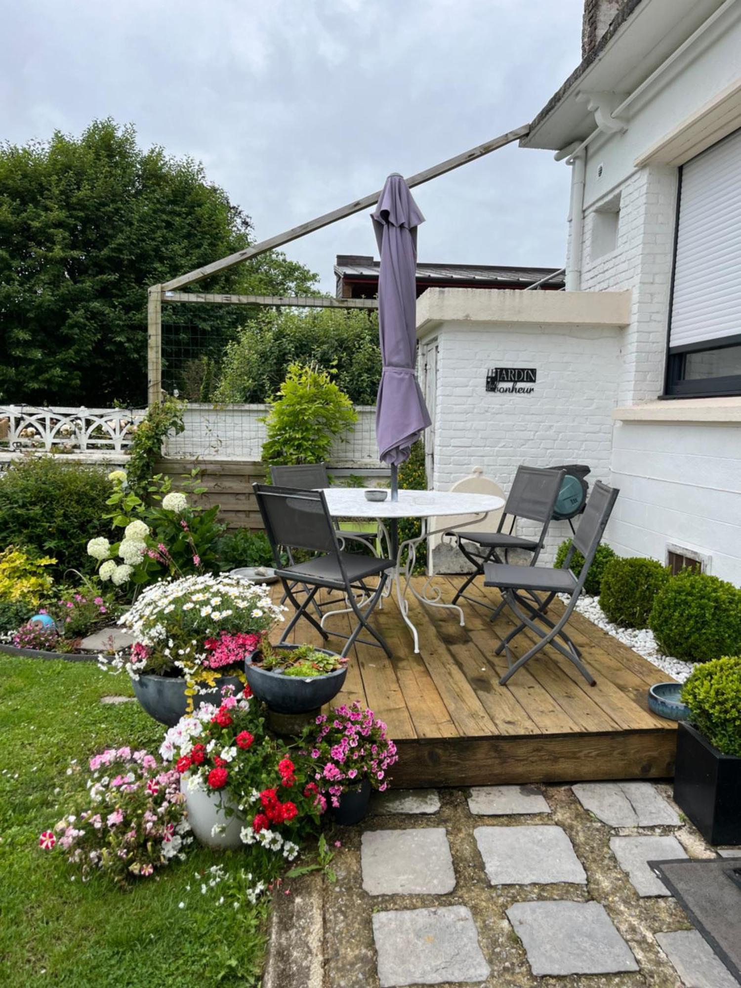 Le Petit Paradis Cassel Exterior photo